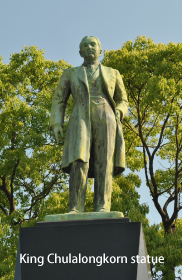 King Chulalongkorn statue